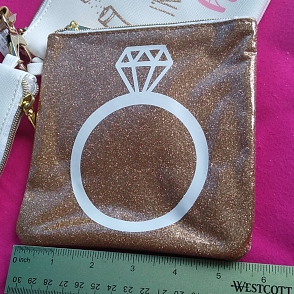 Bridal shower gift set - Picture 5 of 15